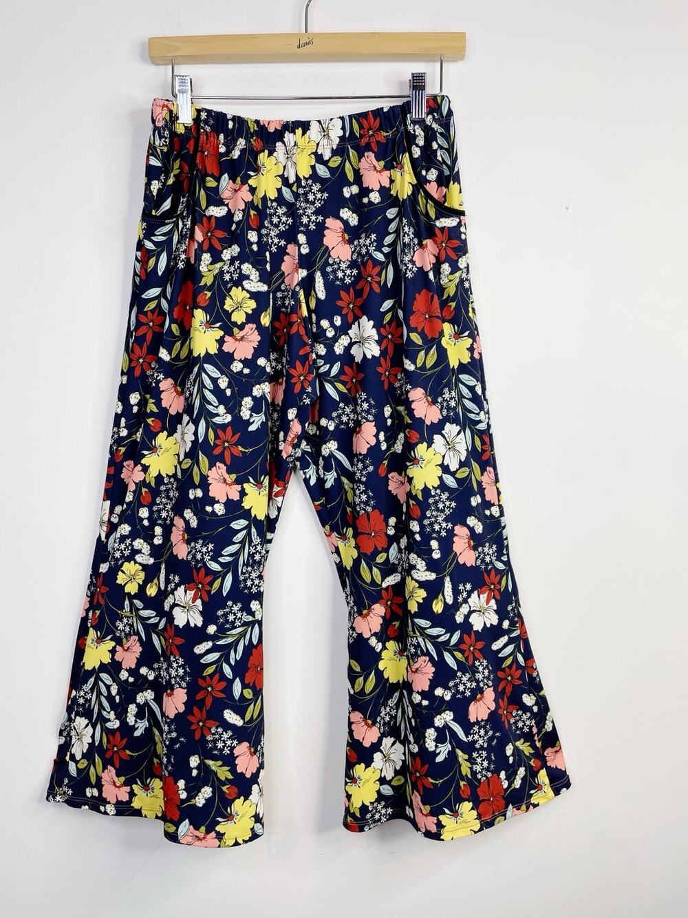 Majamas Earth Bagliore Floral Print Cropped Pull On Pants Loungewear Womens L